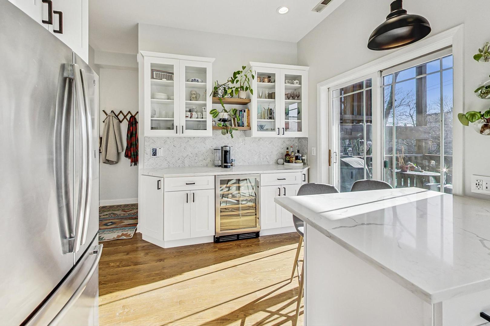 1903 W Armitage Avenue Unit: 2W