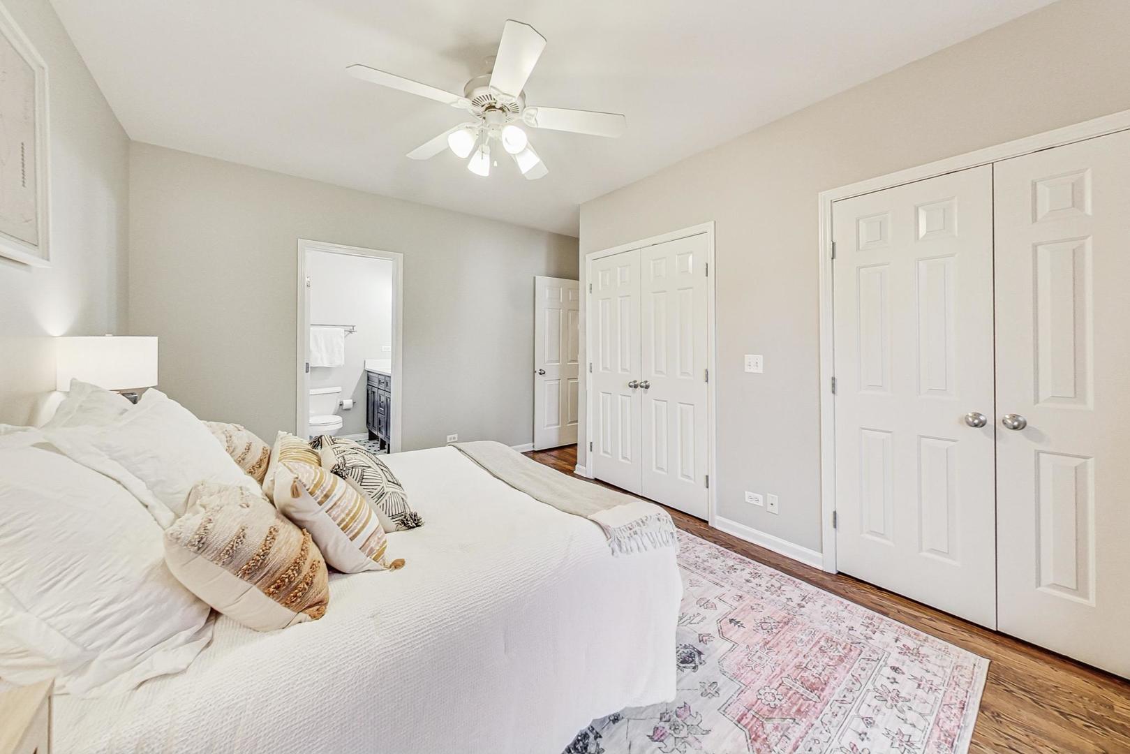 922 N Wood Street Unit: 1