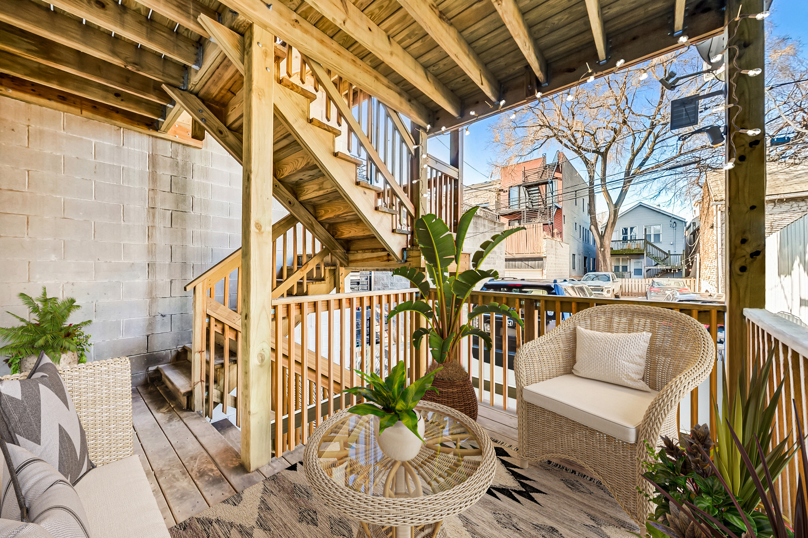 922 N Wood Street Unit: 1