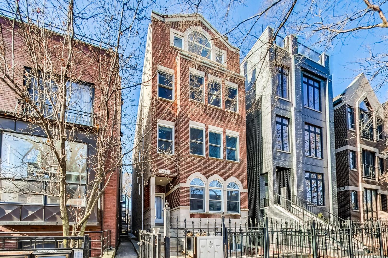 922 N Wood Street Unit: 1