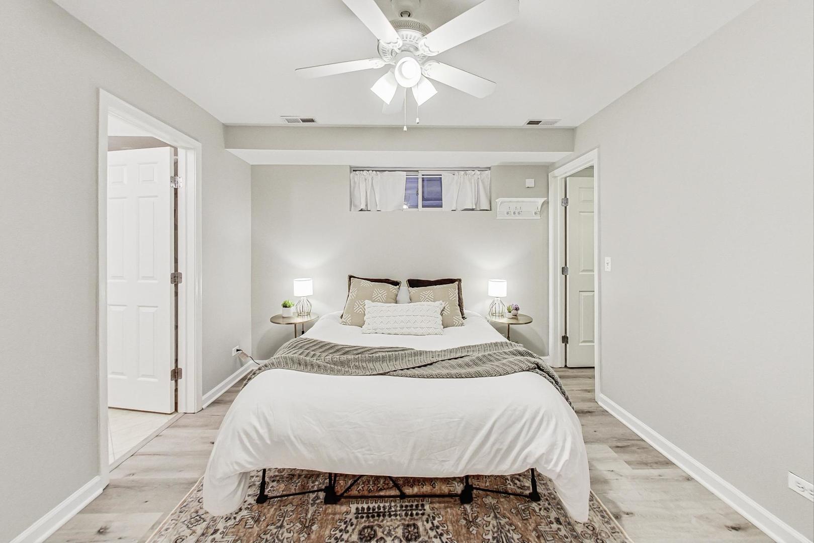 922 N Wood Street Unit: 1