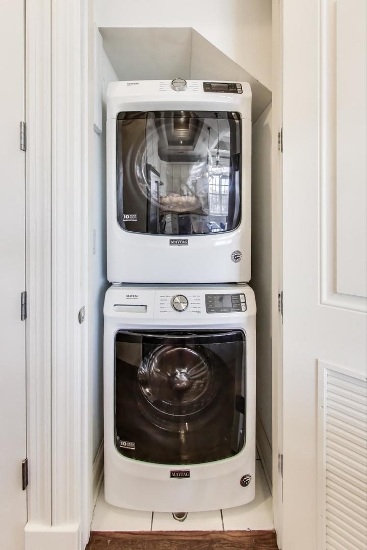 3218 N DAMEN Avenue Unit: 3S