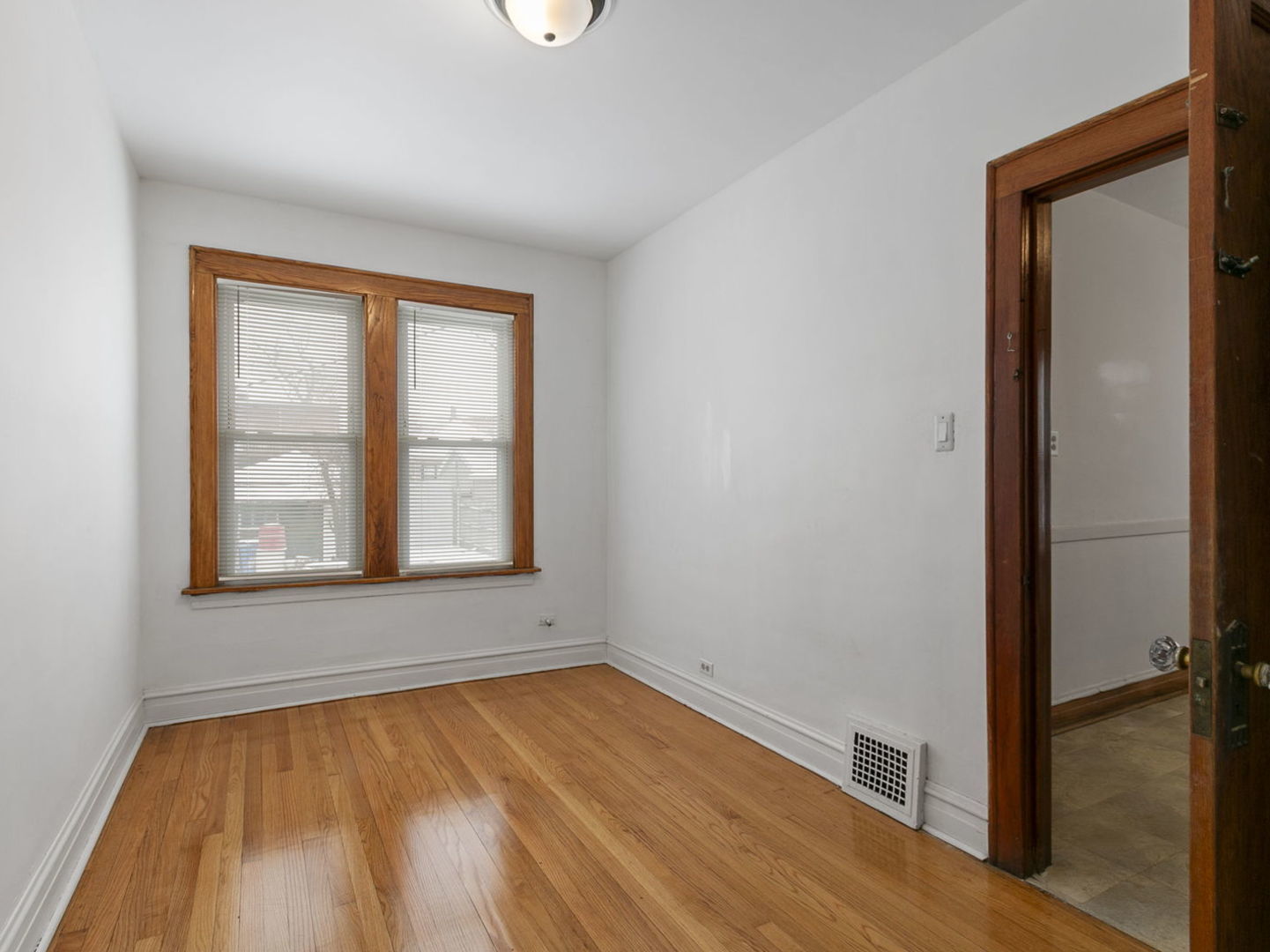 2311 S Hamlin Avenue