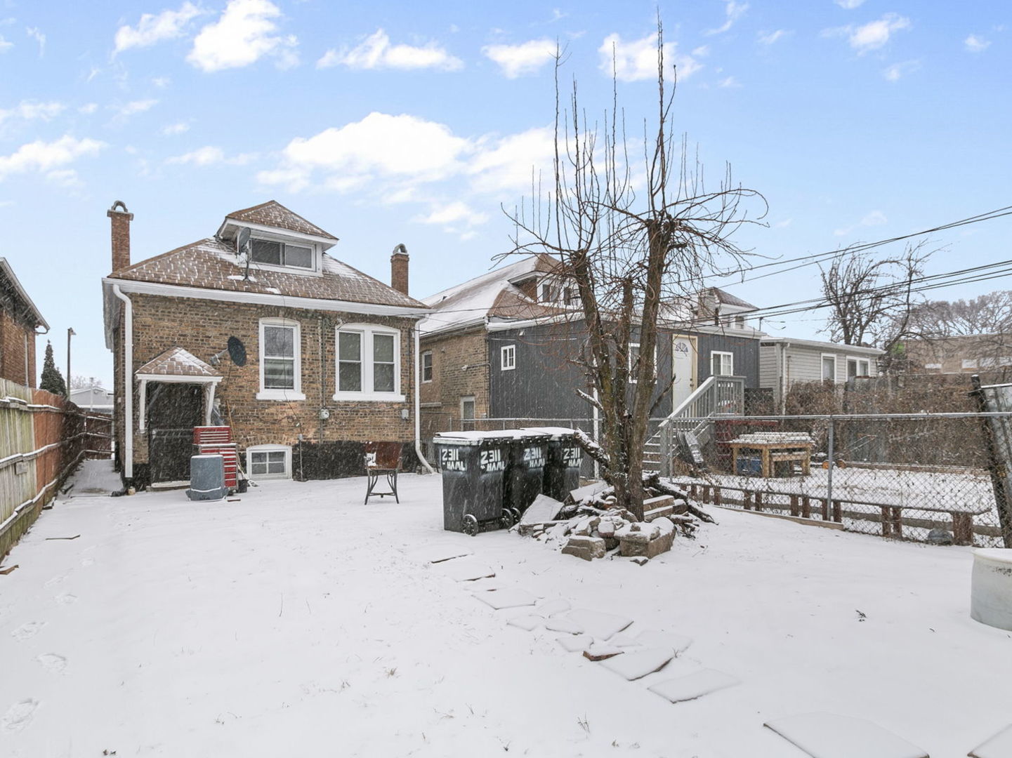 2311 S Hamlin Avenue