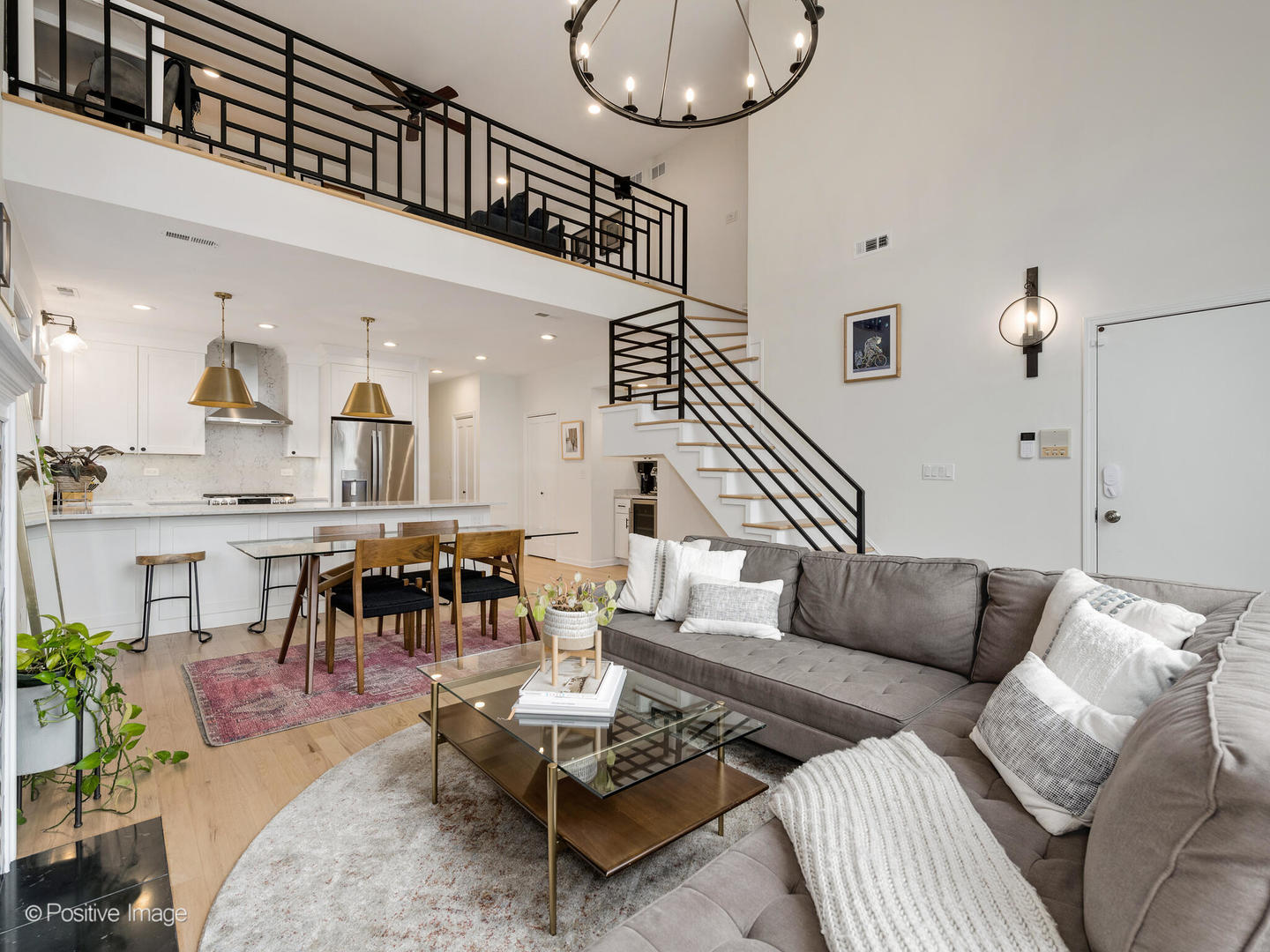 2026 W Pierce Avenue Unit: 7