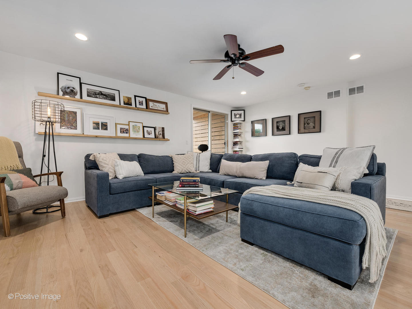 2026 W Pierce Avenue Unit: 7