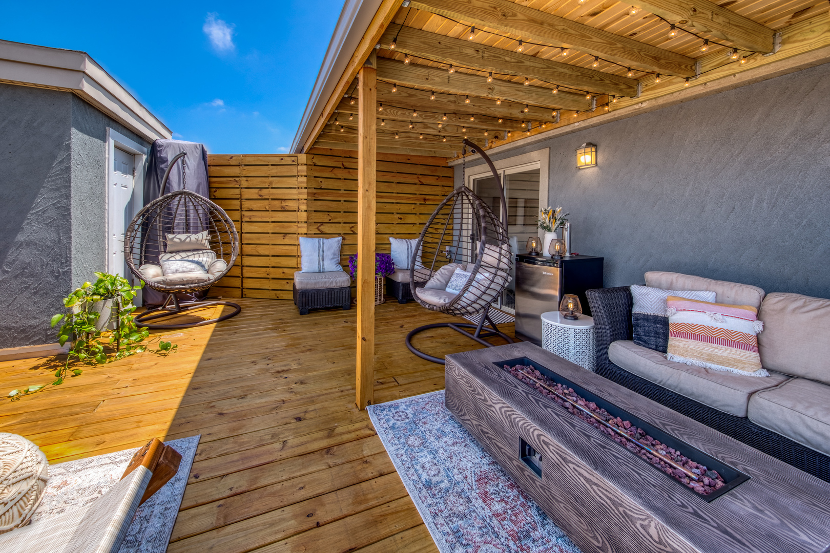 2026 W Pierce Avenue Unit: 7