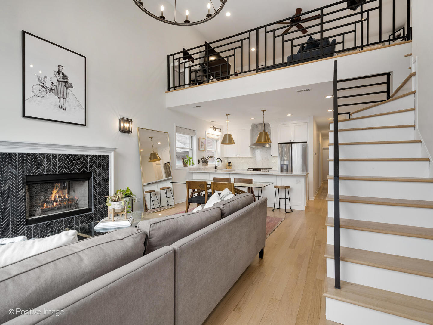 2026 W Pierce Avenue Unit: 7