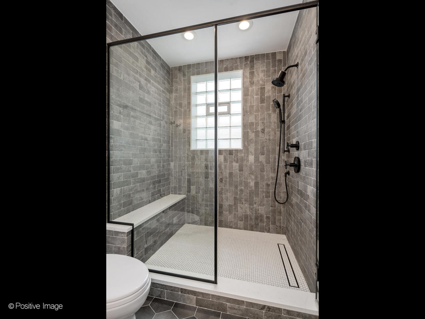 2026 W Pierce Avenue Unit: 7