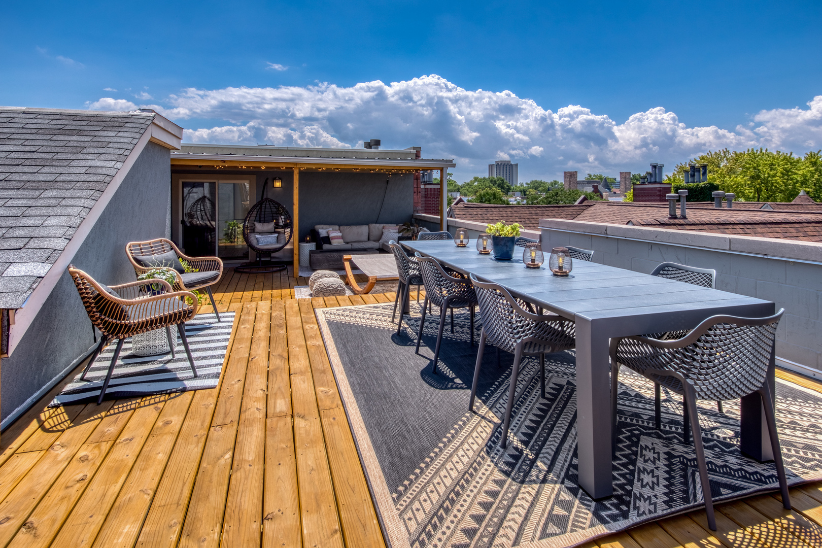 2026 W Pierce Avenue Unit: 7