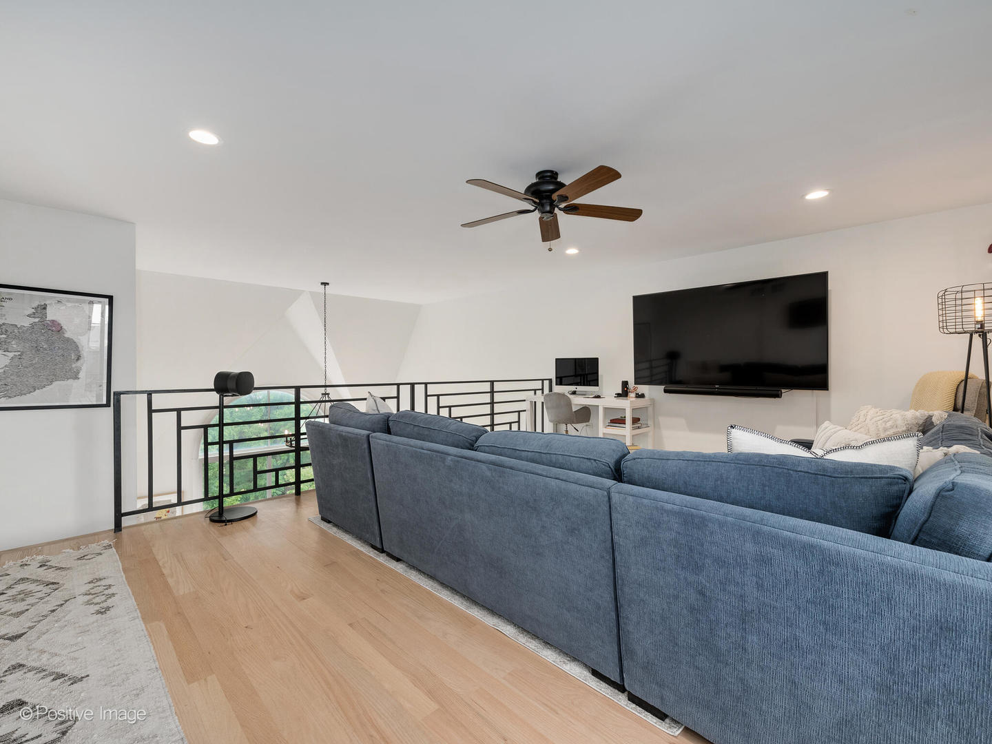 2026 W Pierce Avenue Unit: 7