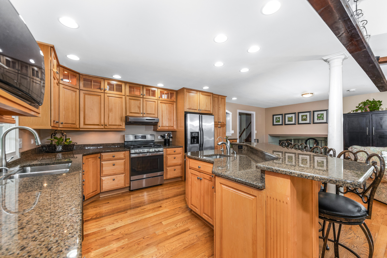 9S141 Meadowlark Lane