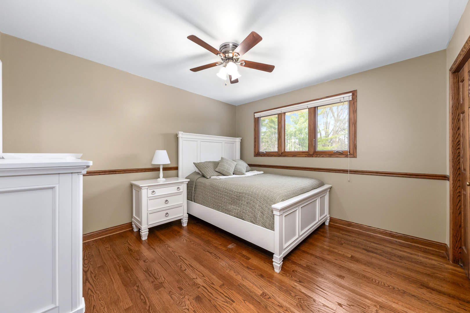 9S141 Meadowlark Lane