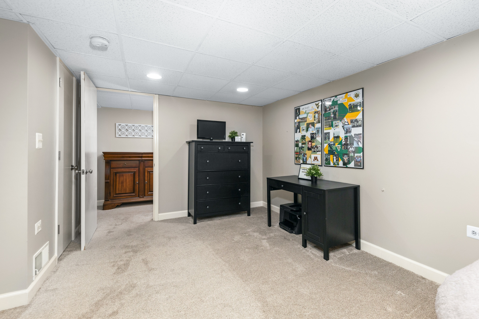 9S141 Meadowlark Lane