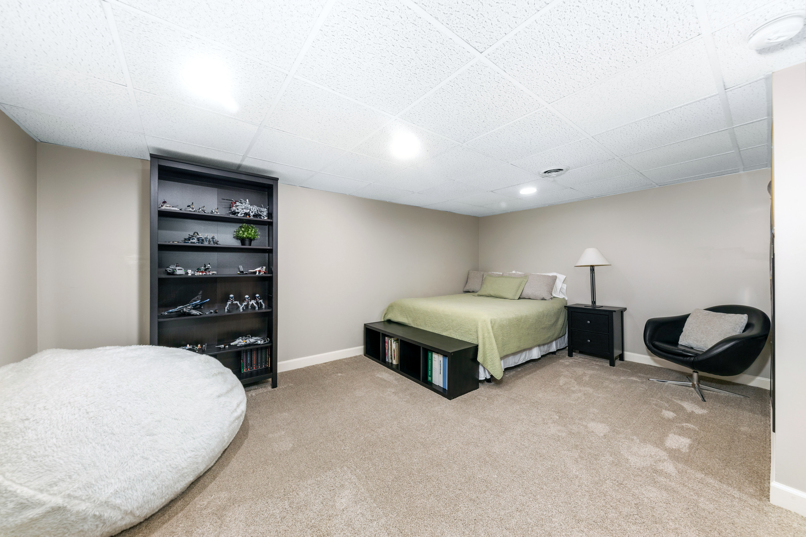 9S141 Meadowlark Lane