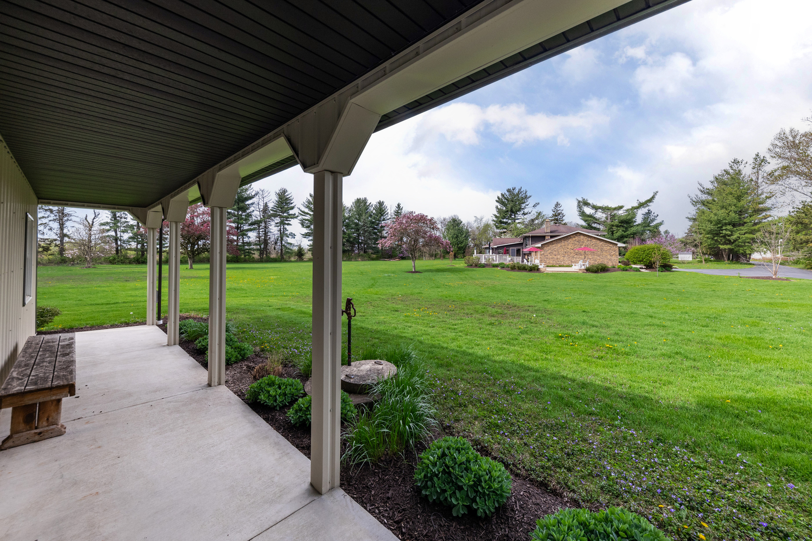 9S141 Meadowlark Lane