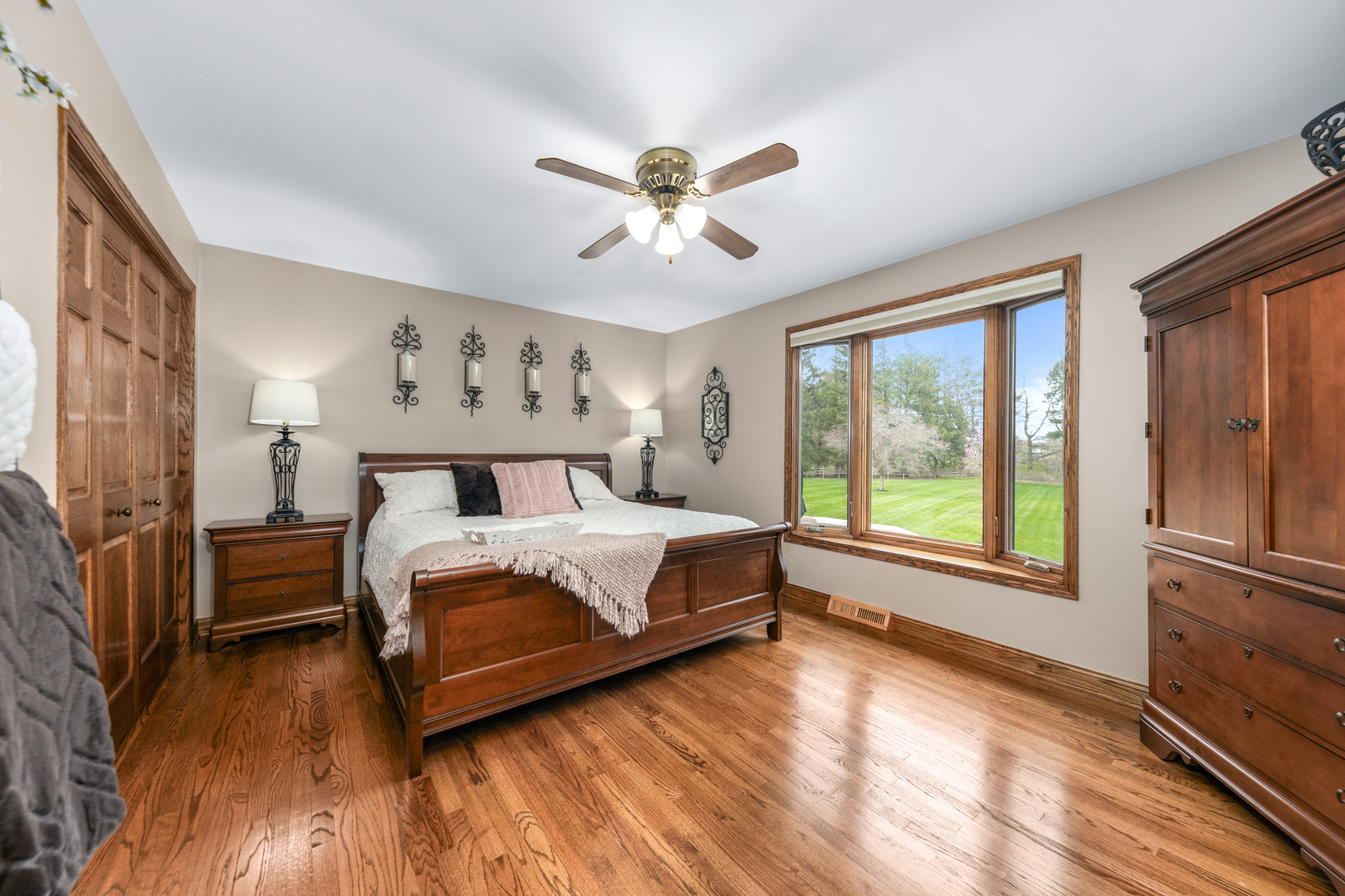9S141 Meadowlark Lane