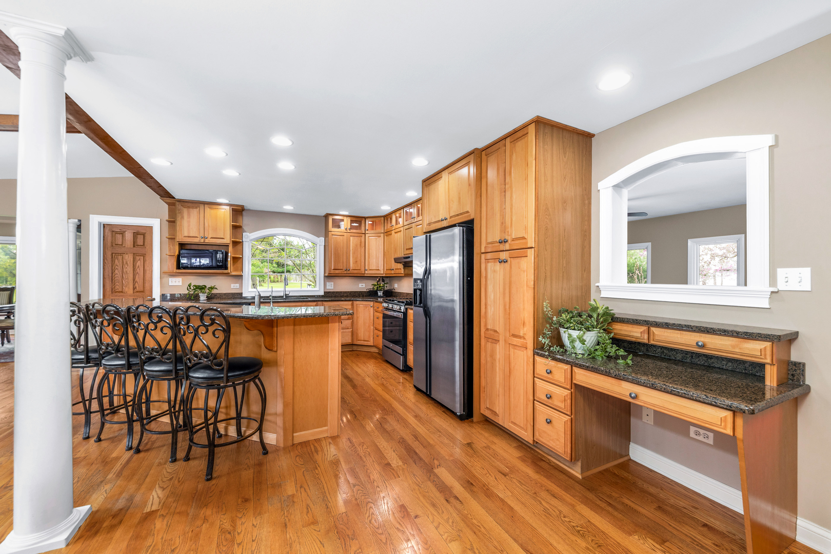 9S141 Meadowlark Lane
