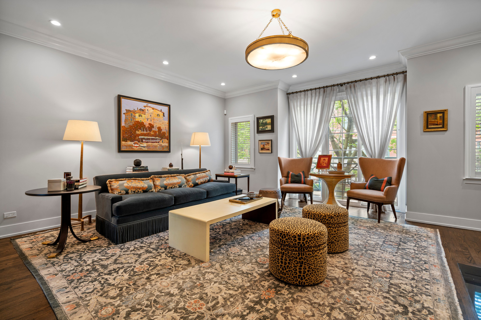 1429 S Prairie Avenue