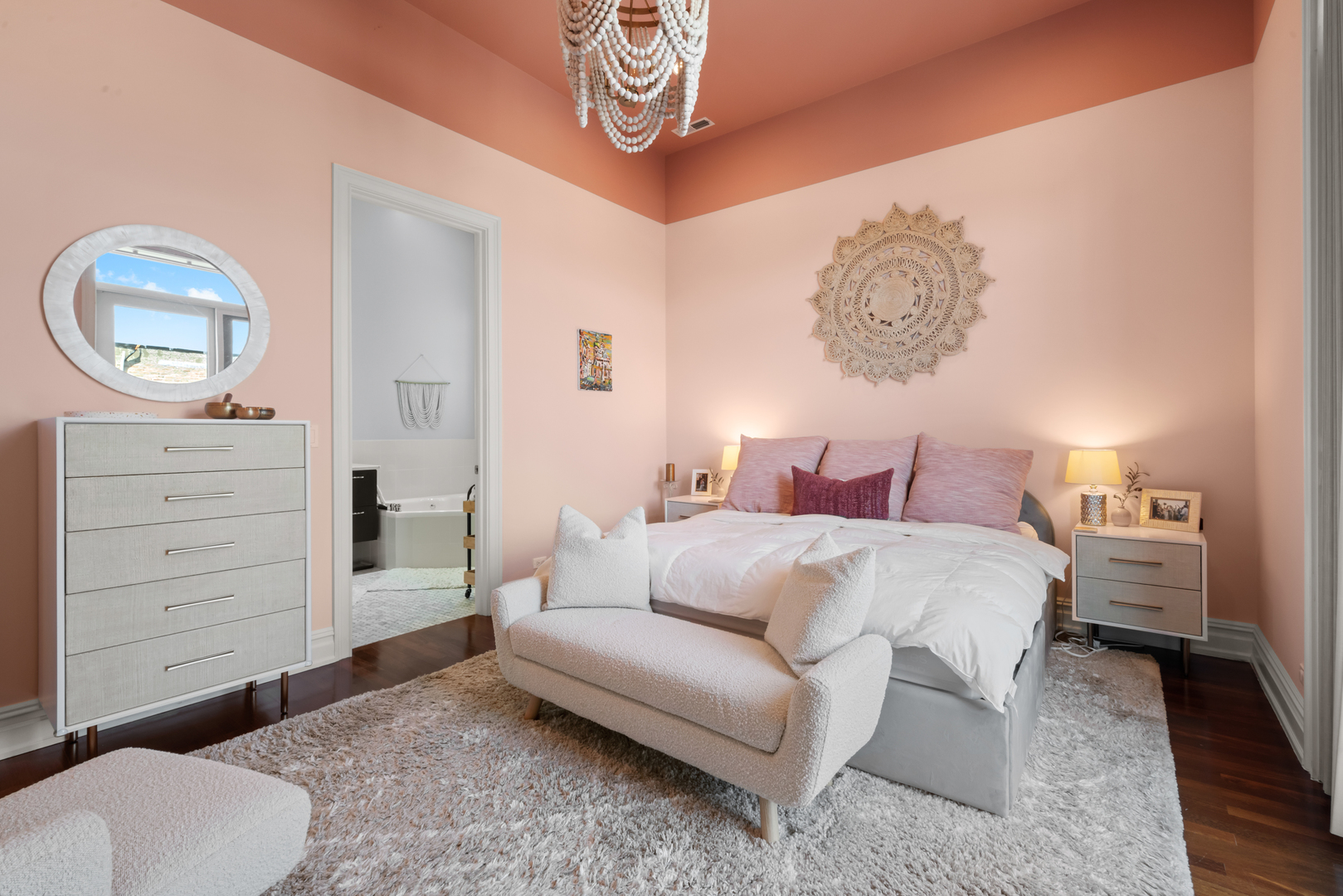 3161 N Halsted Street Unit: 401