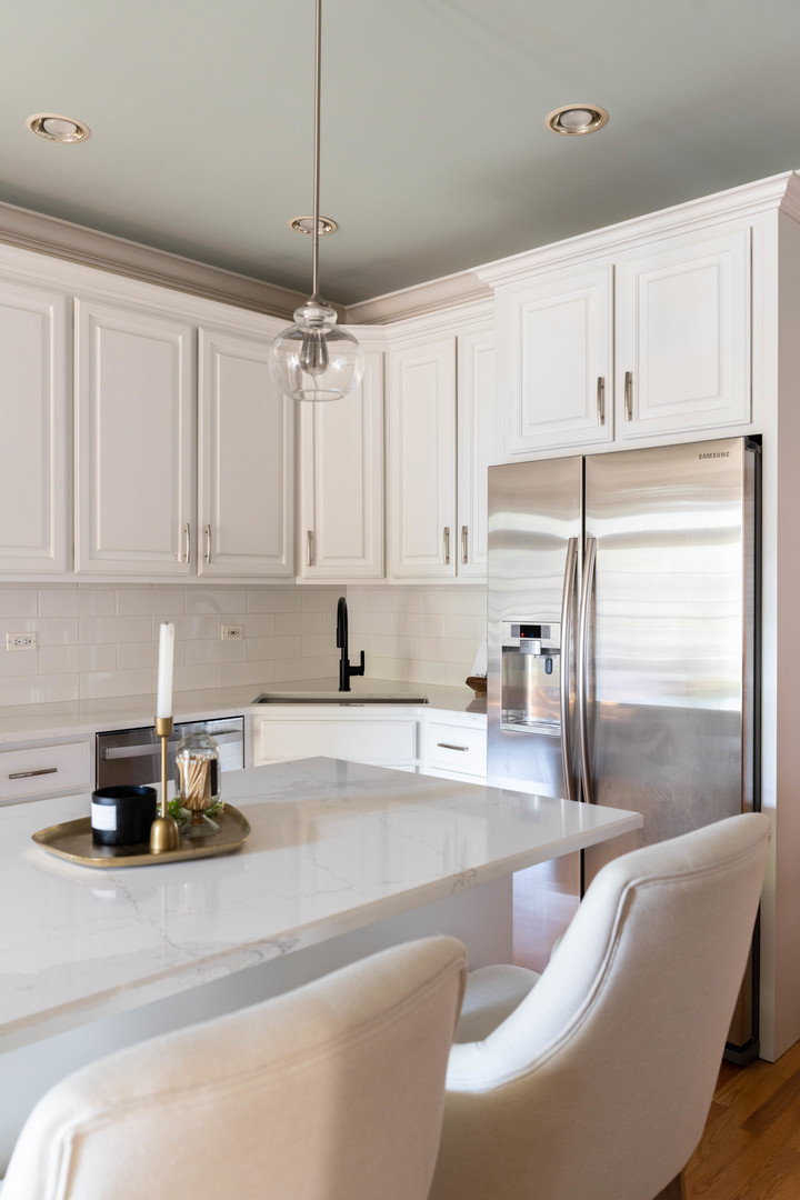 1724 N Mohawk Street Unit: 1