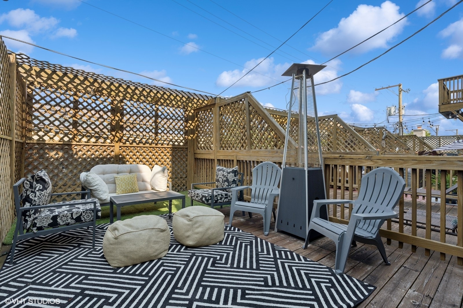 1724 N Mohawk Street Unit: 1