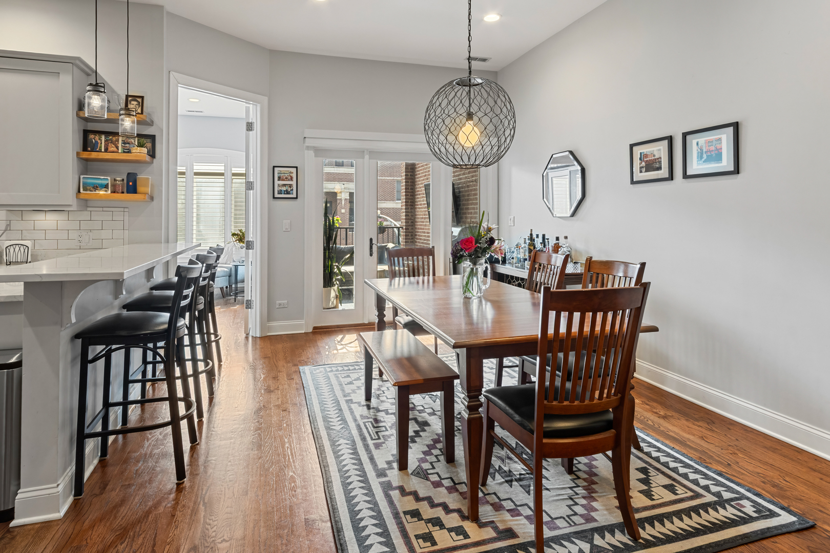 2626 N HALSTED Street Unit: 3