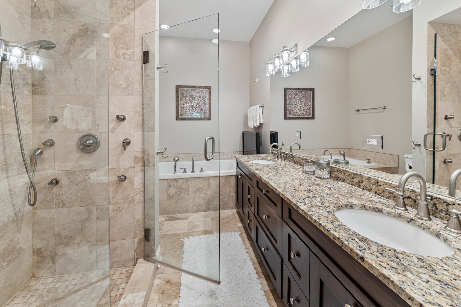 2626 N HALSTED Street Unit: 3