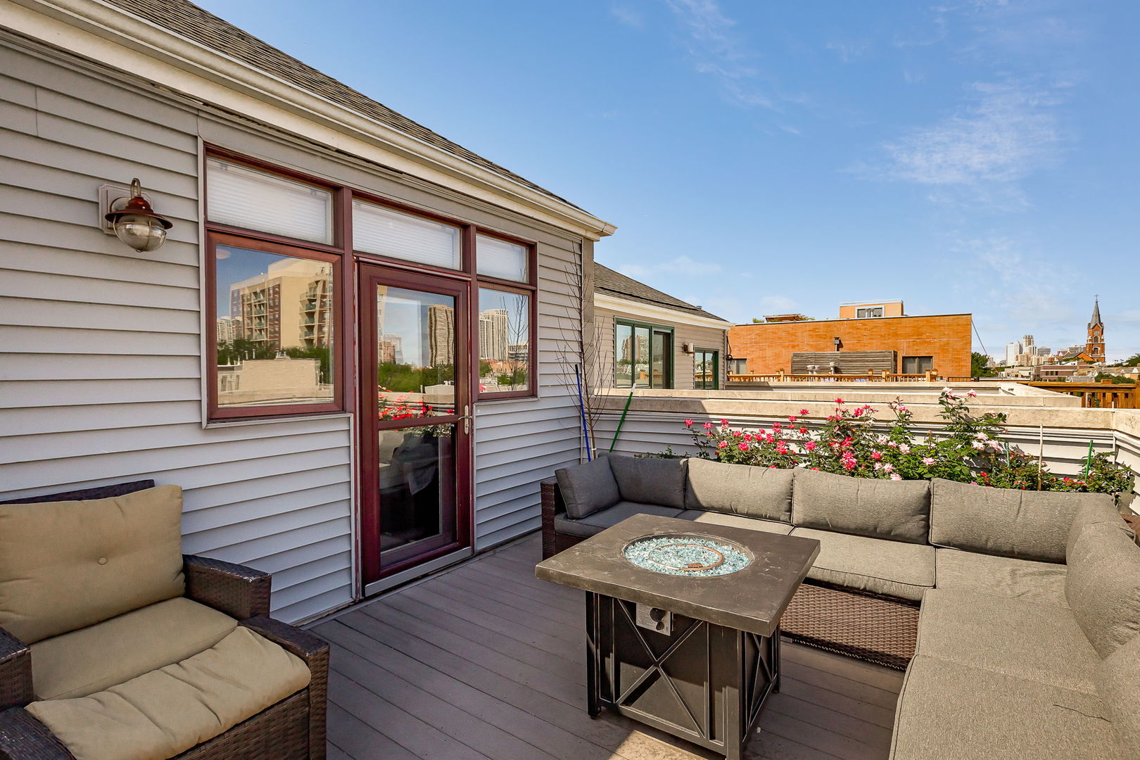 1343 N MOHAWK Street Unit: 3N