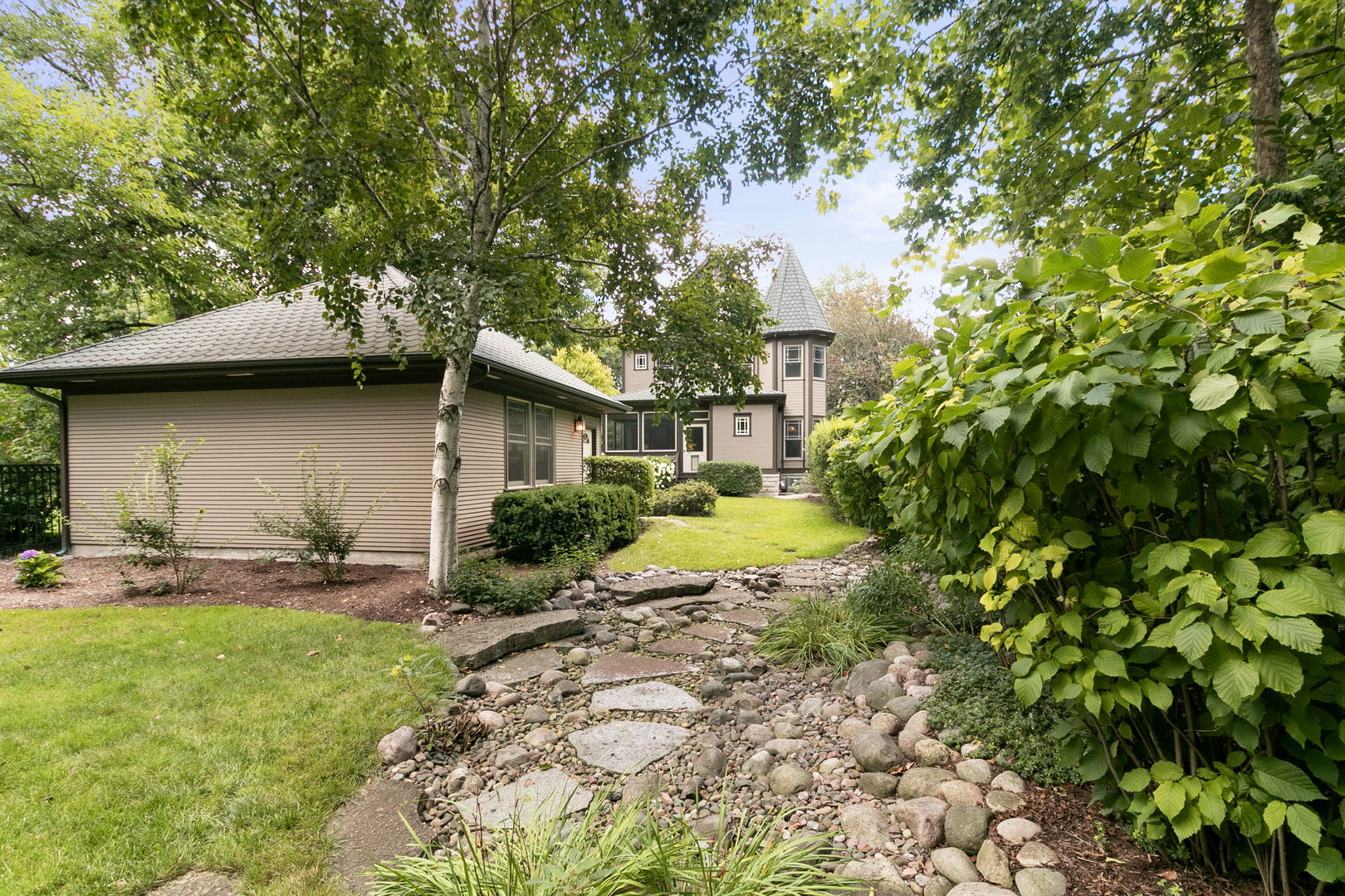 362 Downing Road