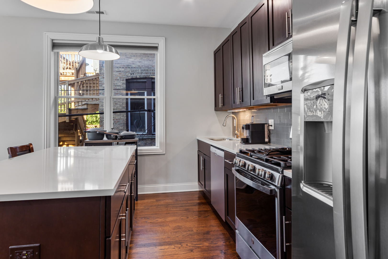 2605 W NORTH Avenue Unit: 2C