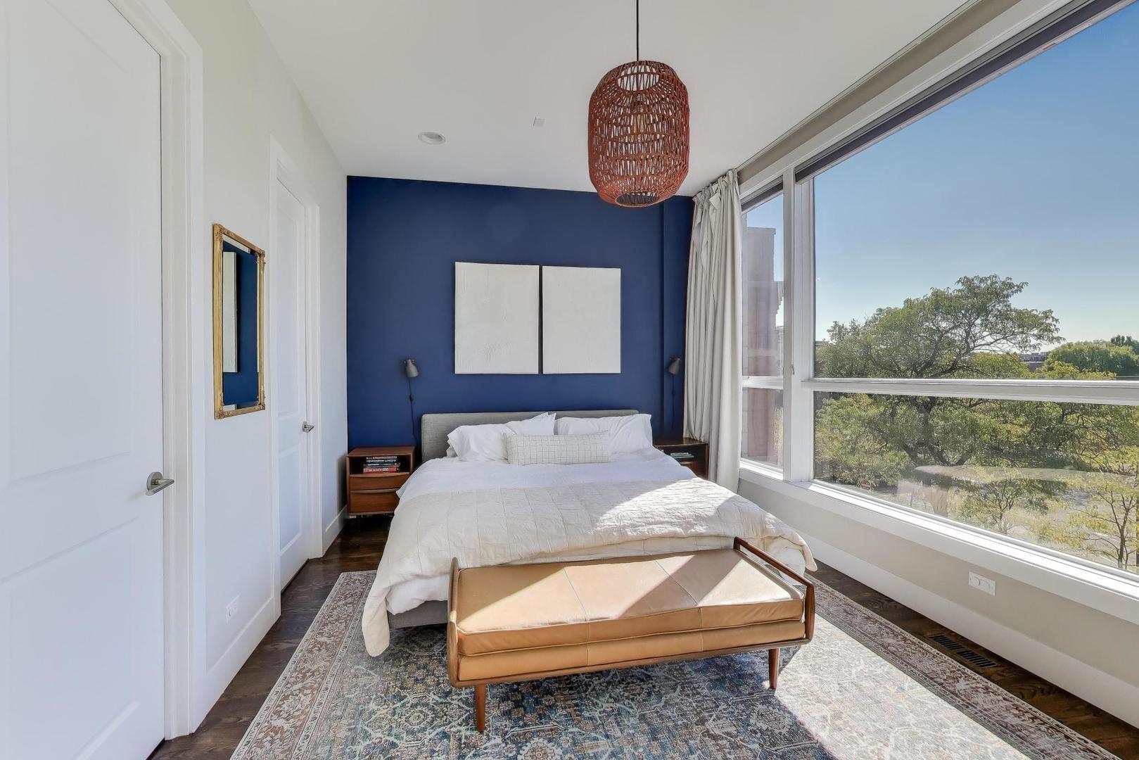 2910 W Palmer Street Unit: 2