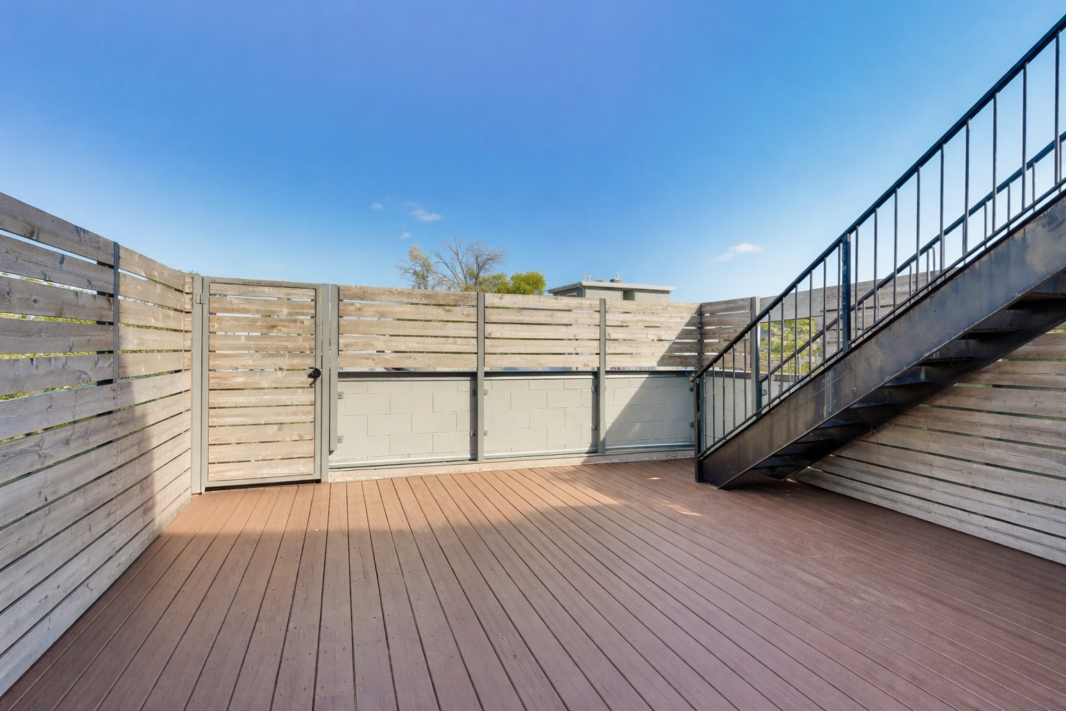 2910 W Palmer Street Unit: 2