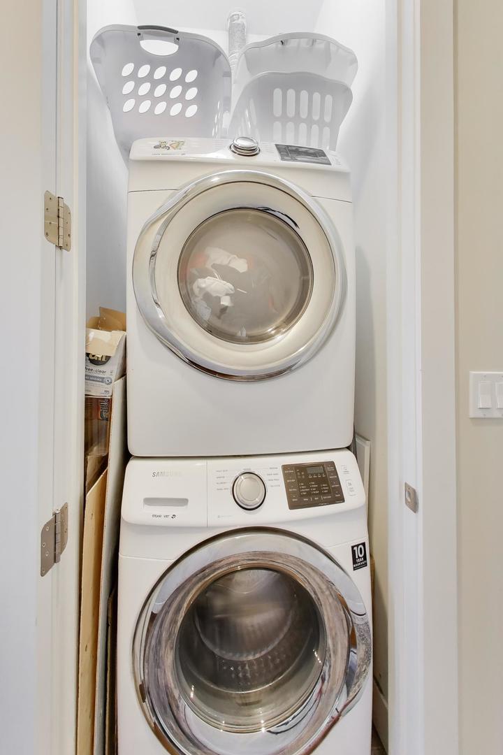 2910 W Palmer Street Unit: 2