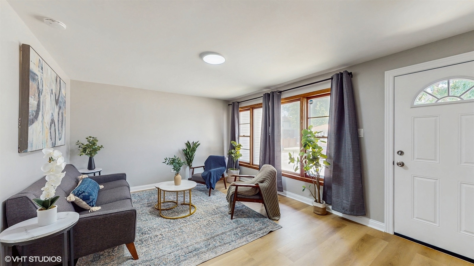 2701 S Hillock Avenue