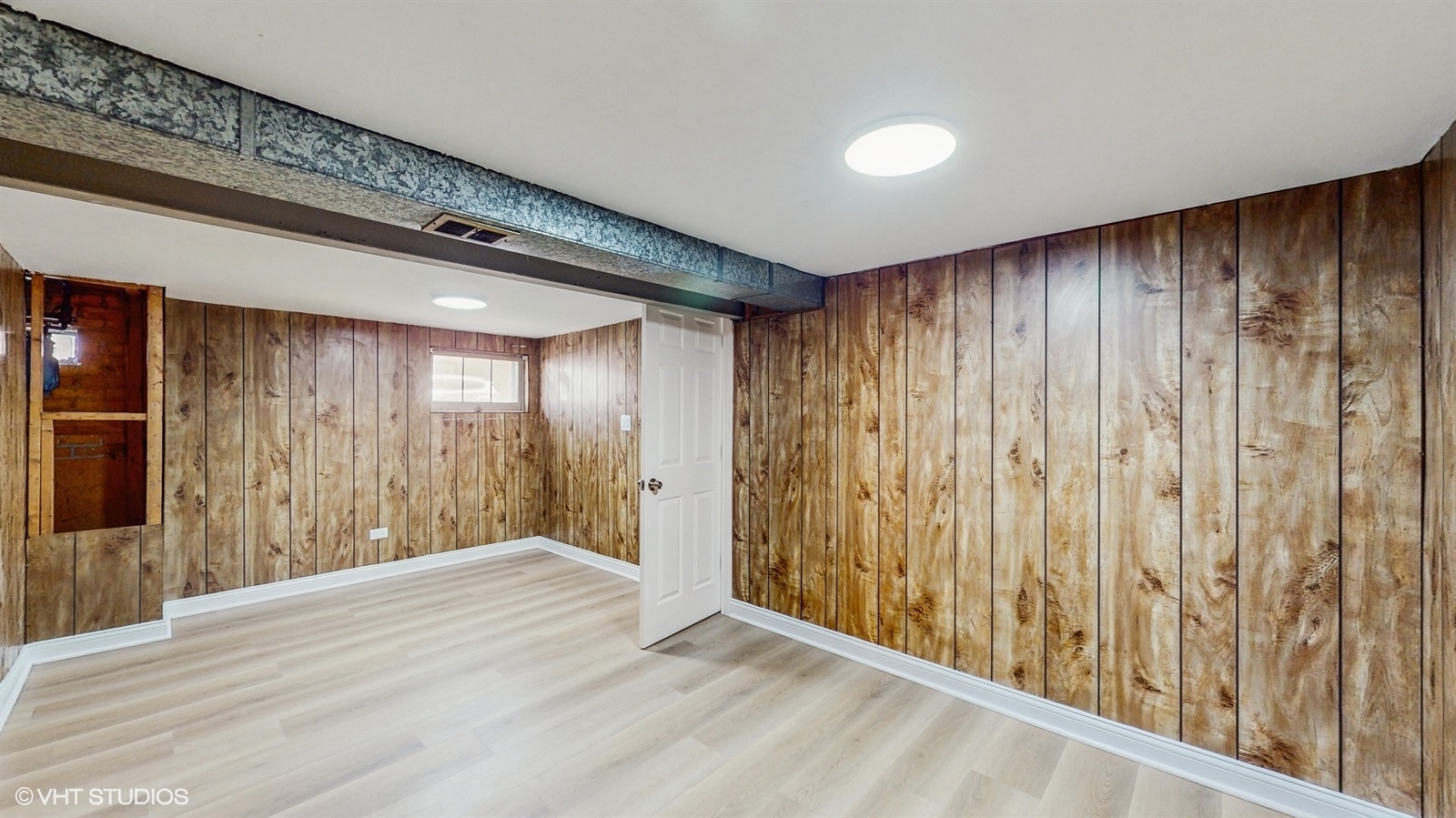 2701 S Hillock Avenue