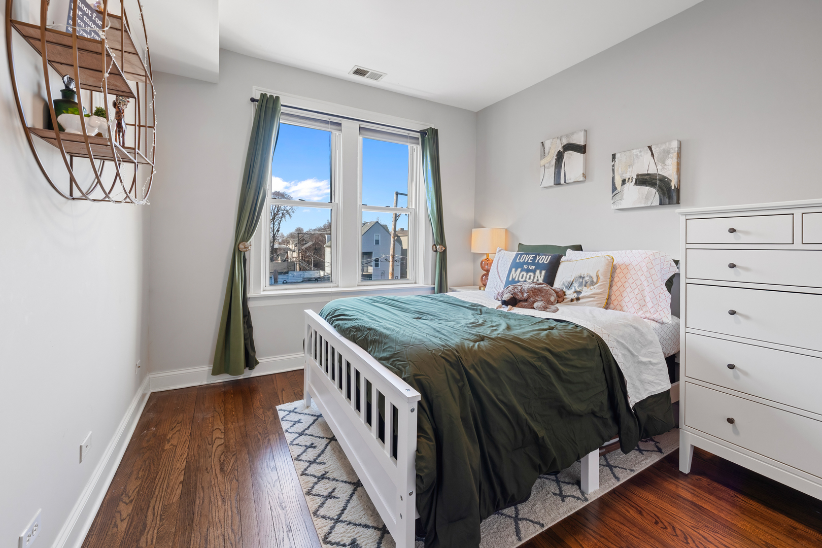 3406 N Bell Avenue Unit: 3