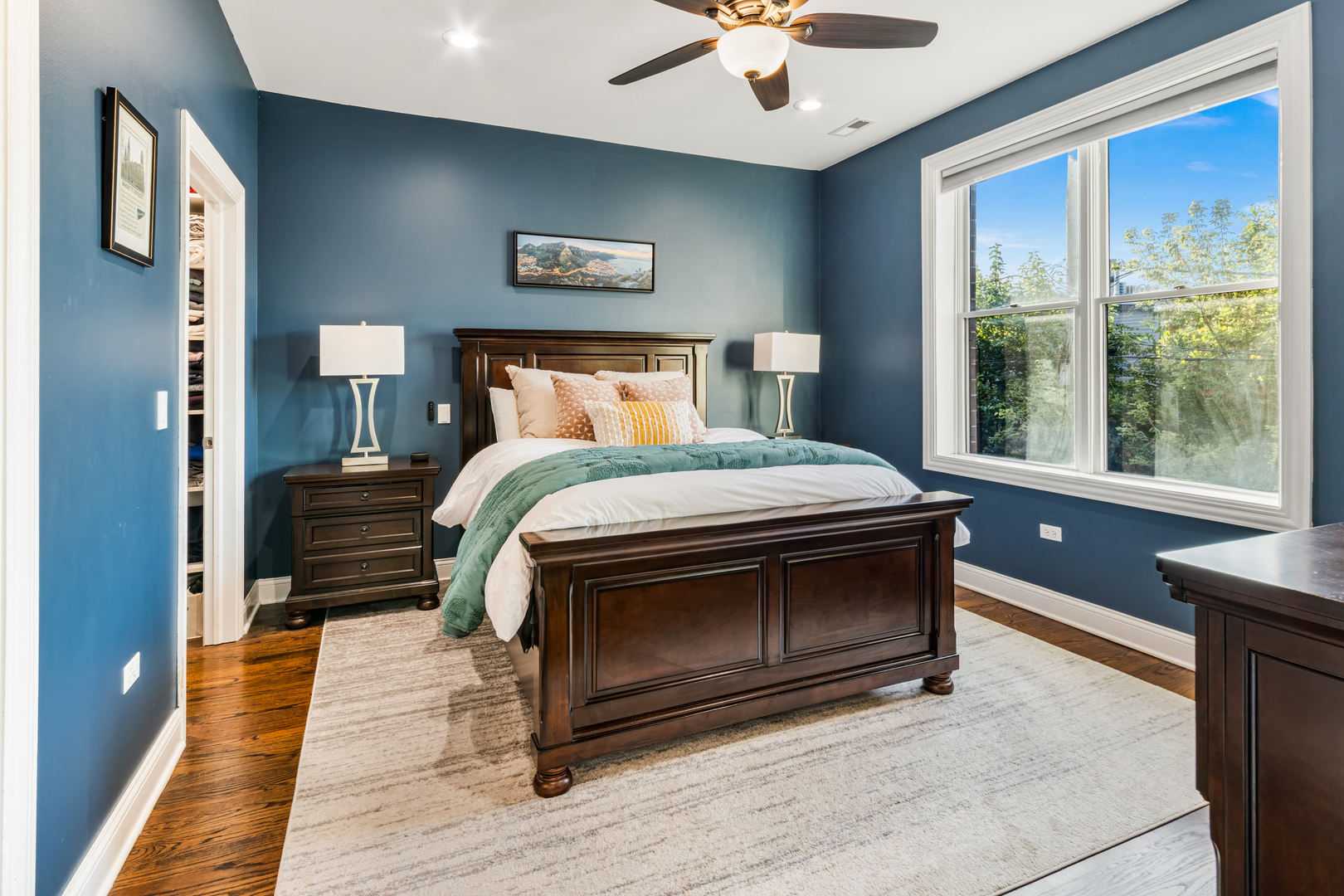 2605 W NORTH Avenue Unit: 2C