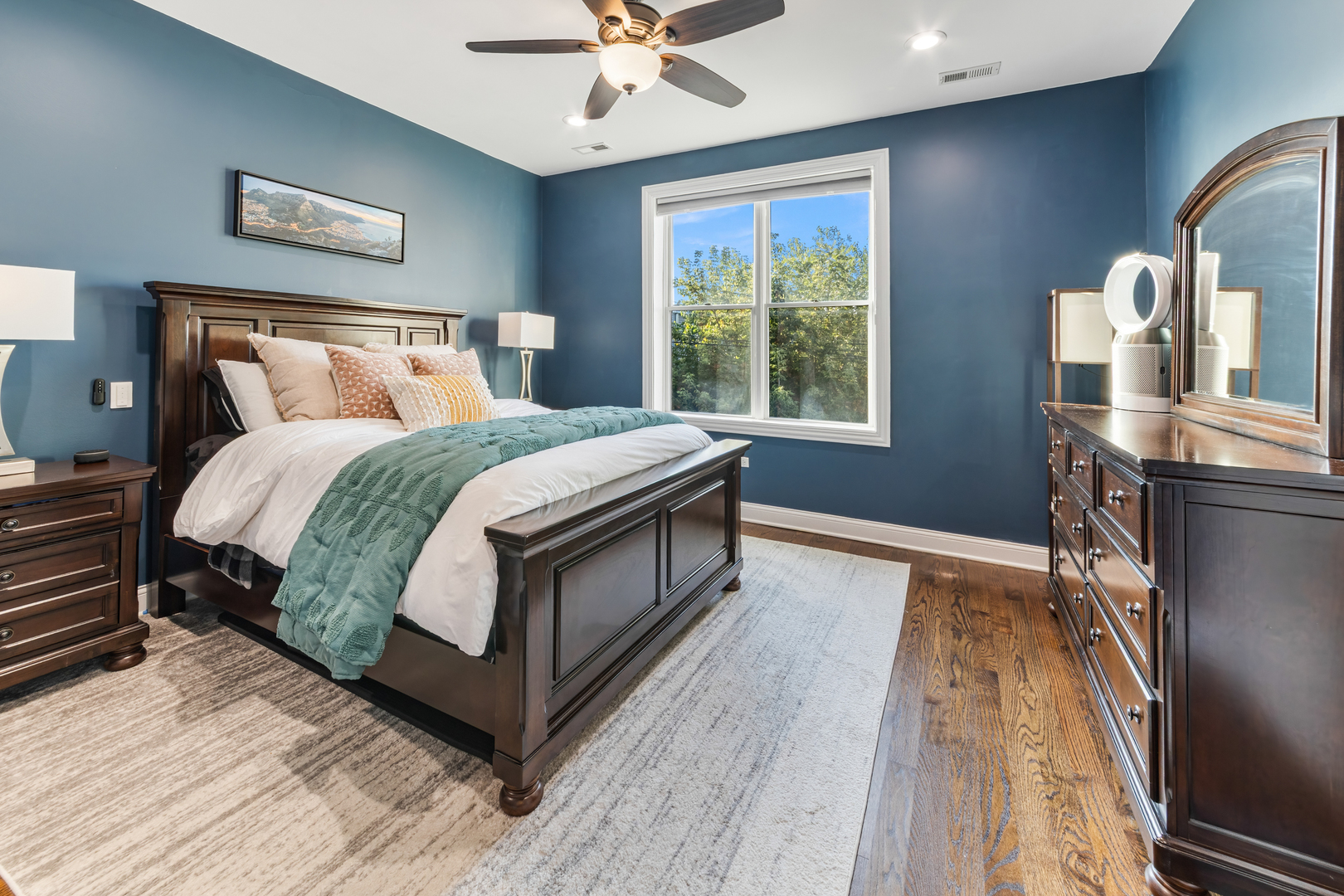 2605 W NORTH Avenue Unit: 2C