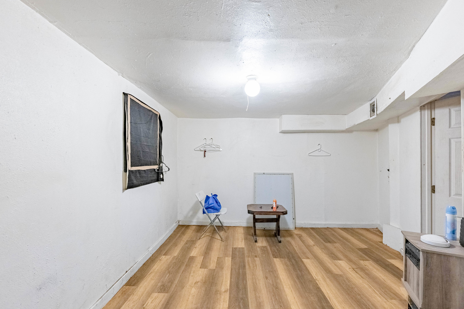 1600 S Saint Louis Avenue