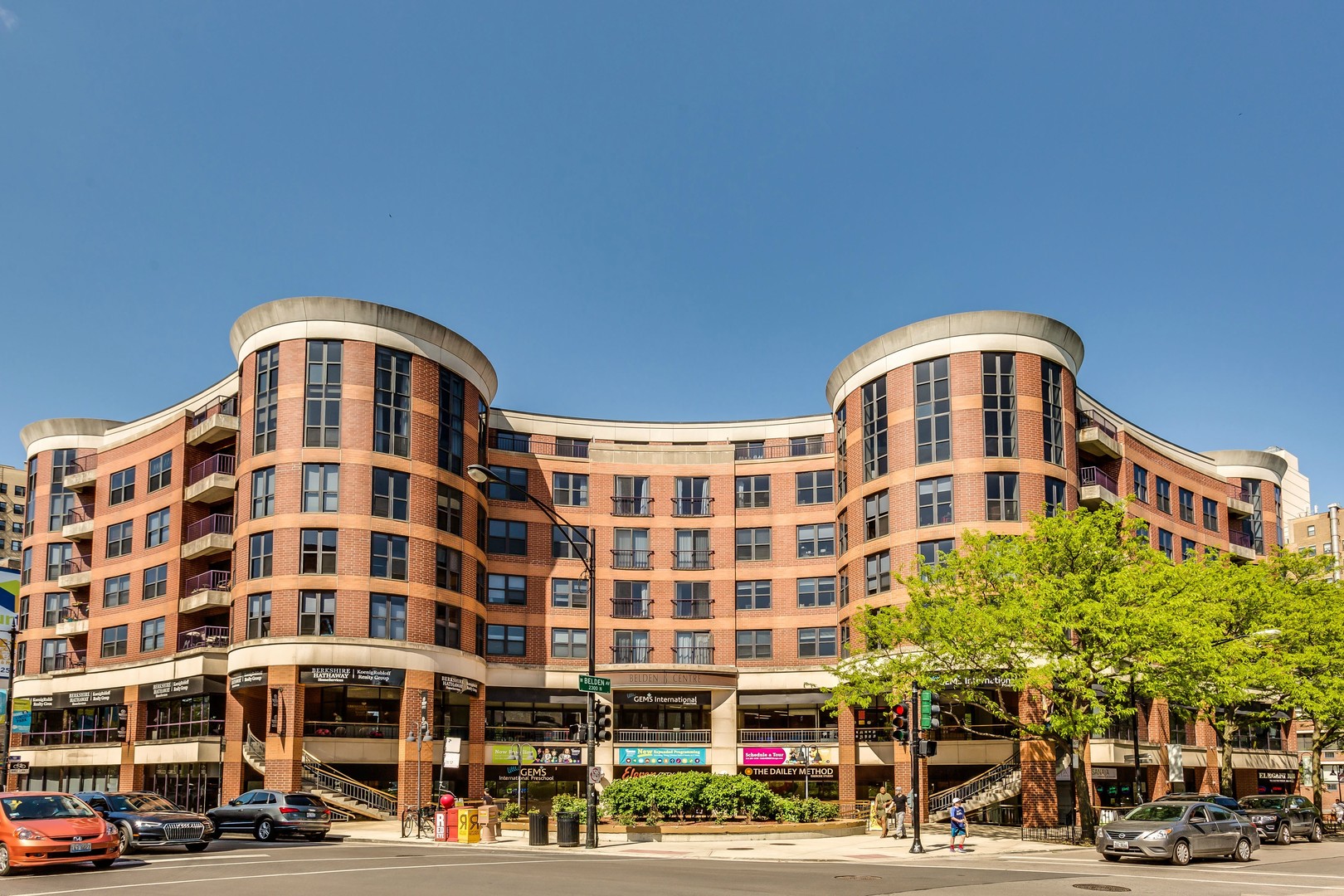 350 W Belden Avenue Unit: 308