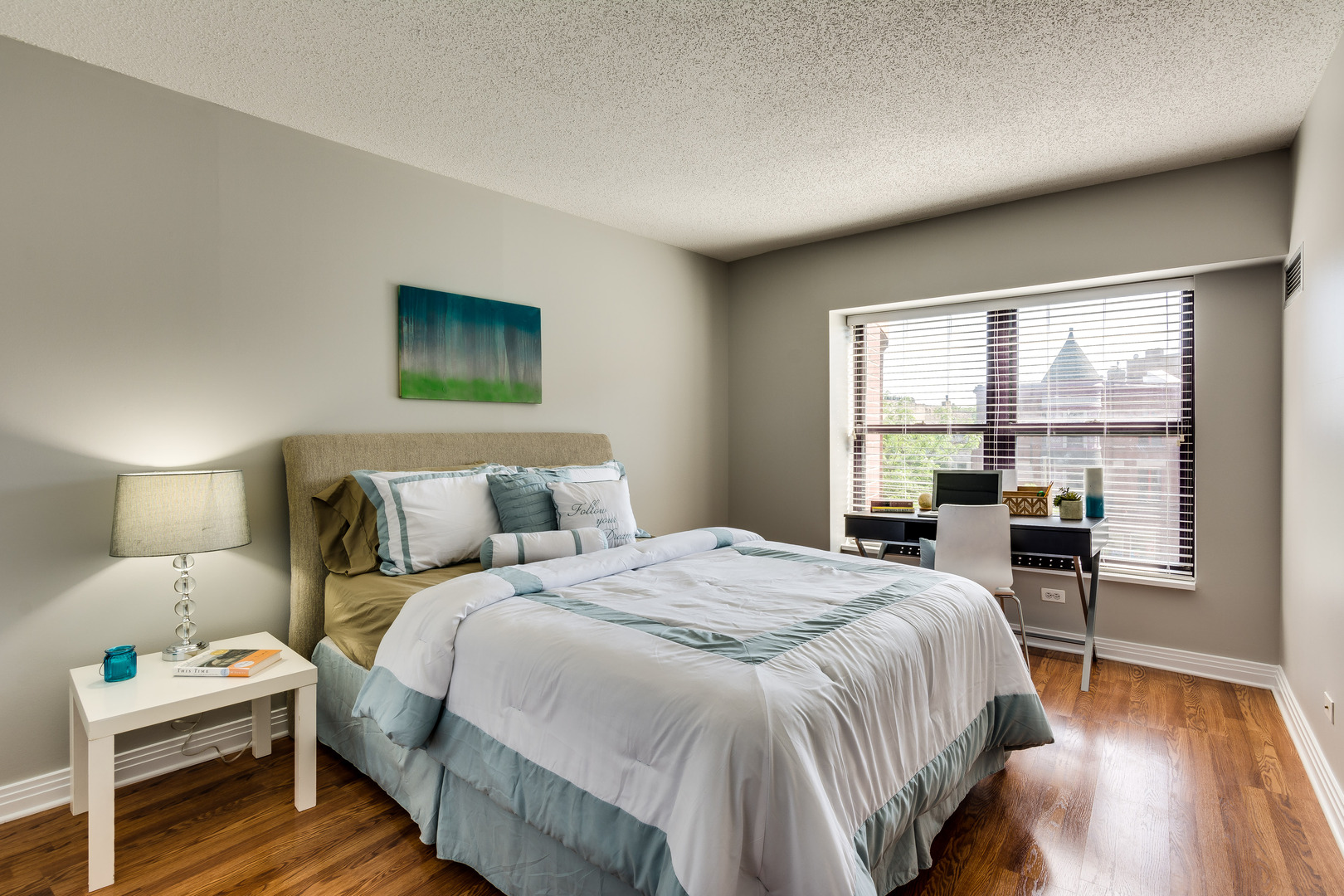 350 W Belden Avenue Unit: 308