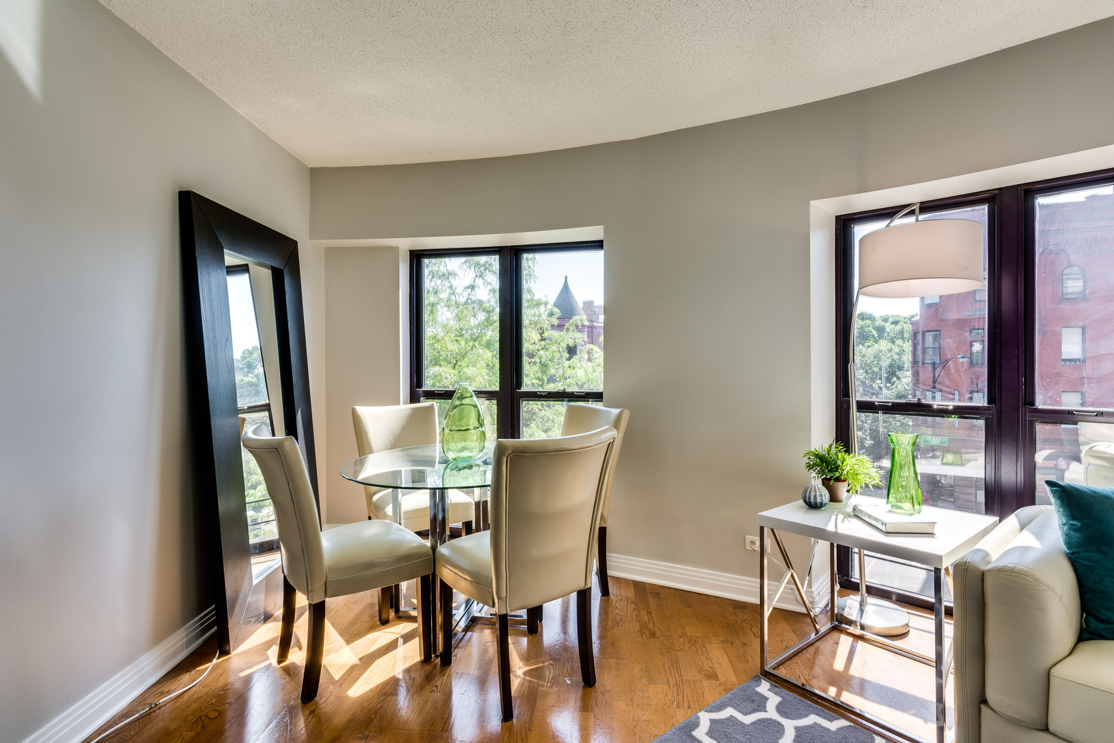 350 W Belden Avenue Unit: 308