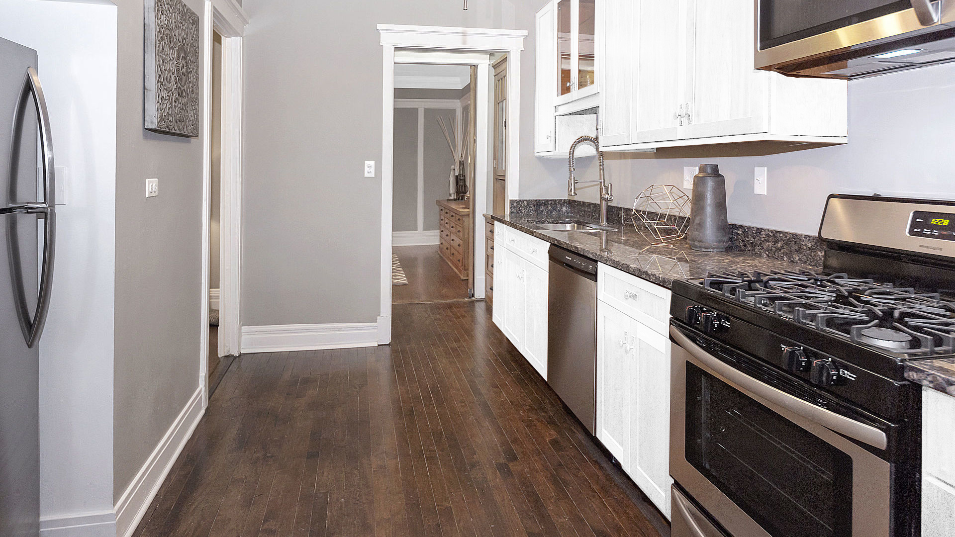 1367 E 52nd Street Unit: 1