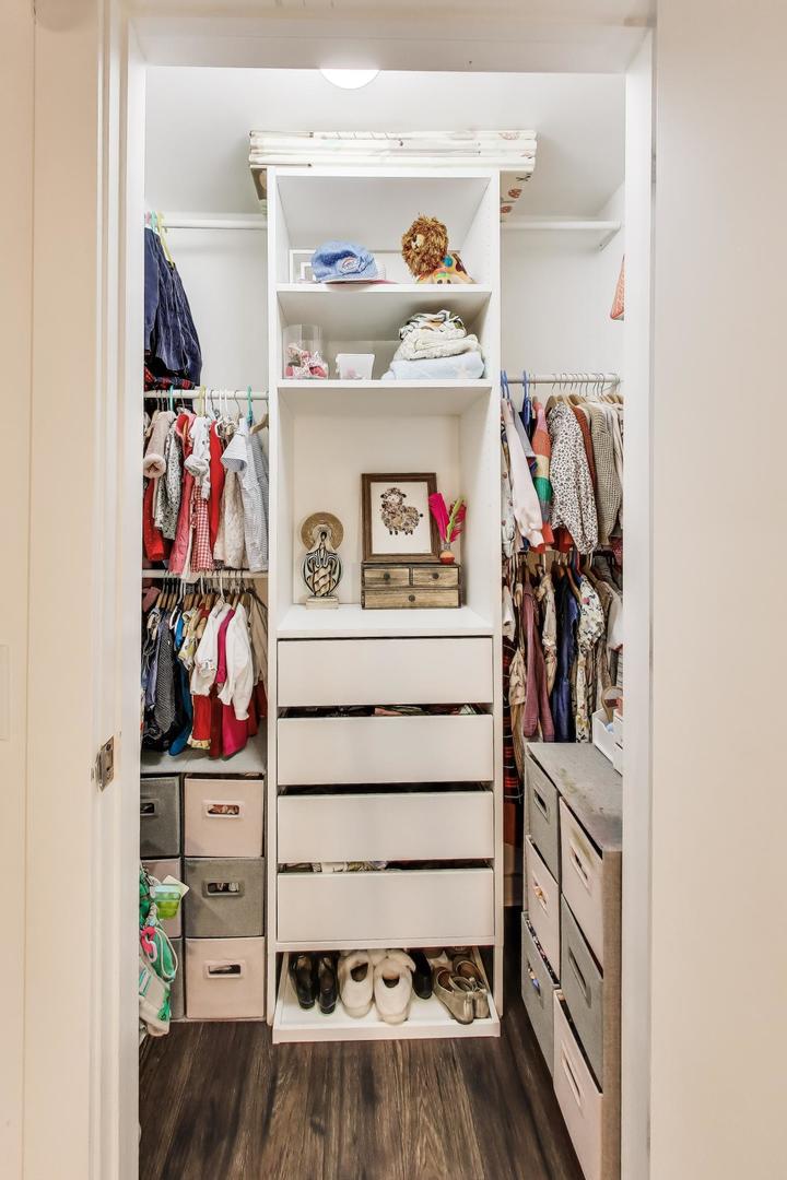 3946 N Ravenswood Avenue Unit: 605
