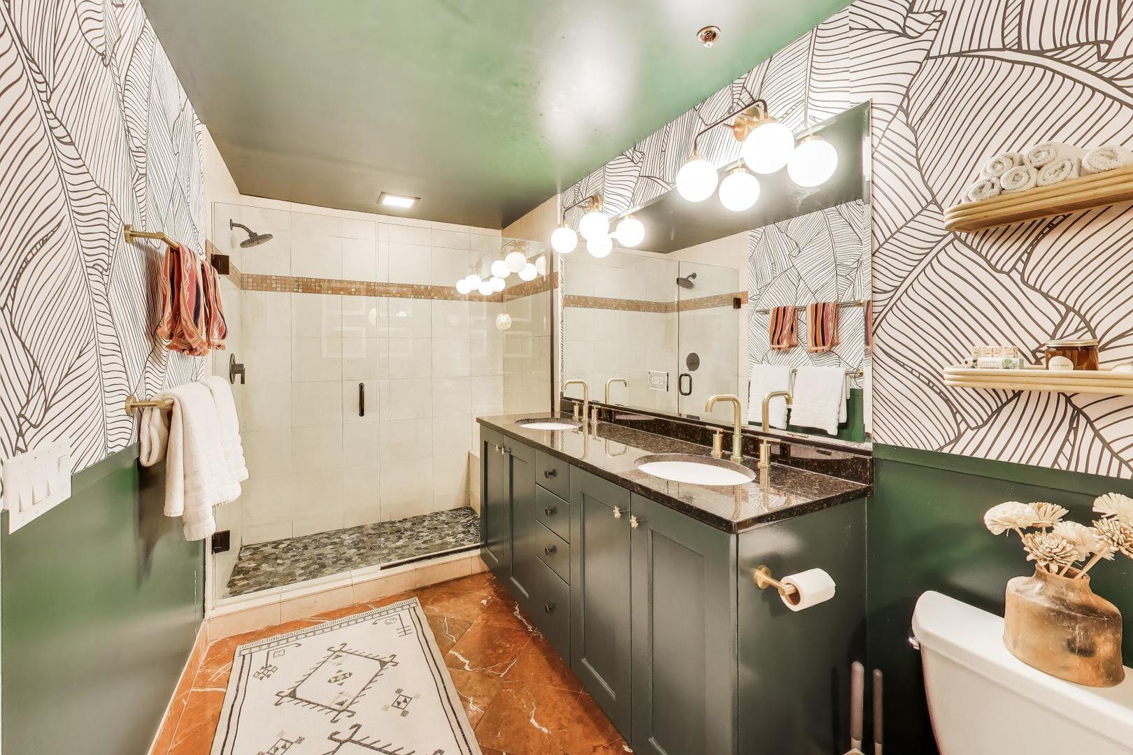 3946 N Ravenswood Avenue Unit: 605