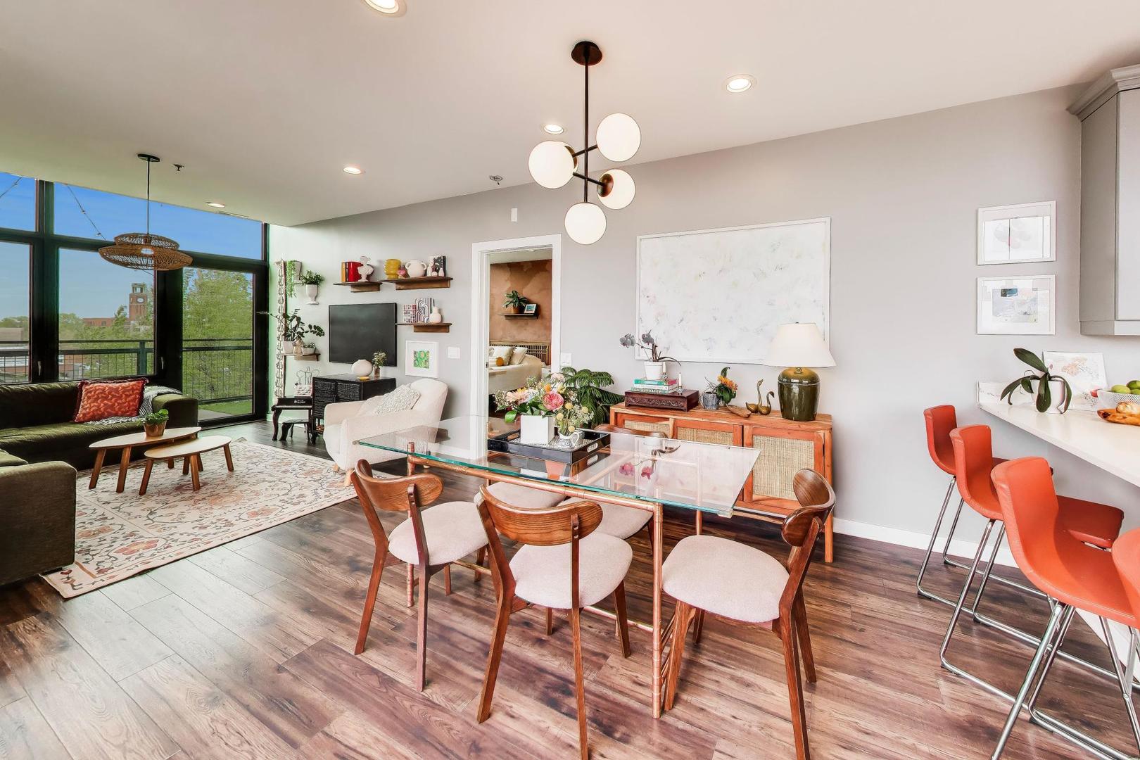 3946 N Ravenswood Avenue Unit: 605