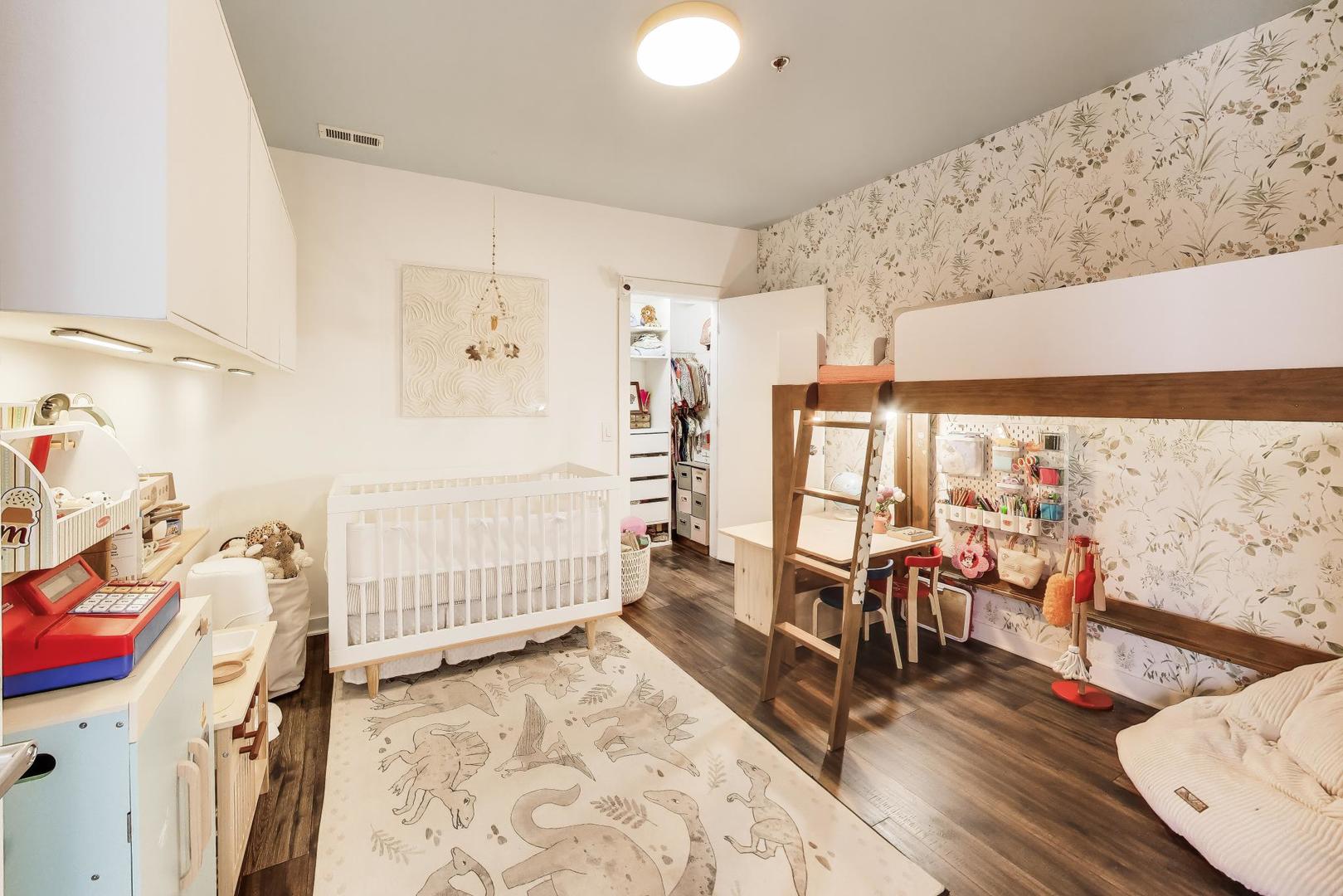 3946 N Ravenswood Avenue Unit: 605