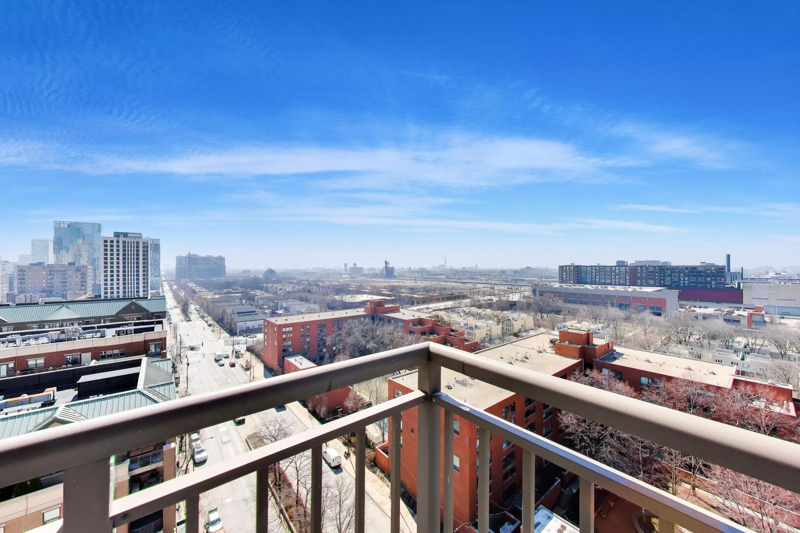 1101 S State Street Unit: 1307