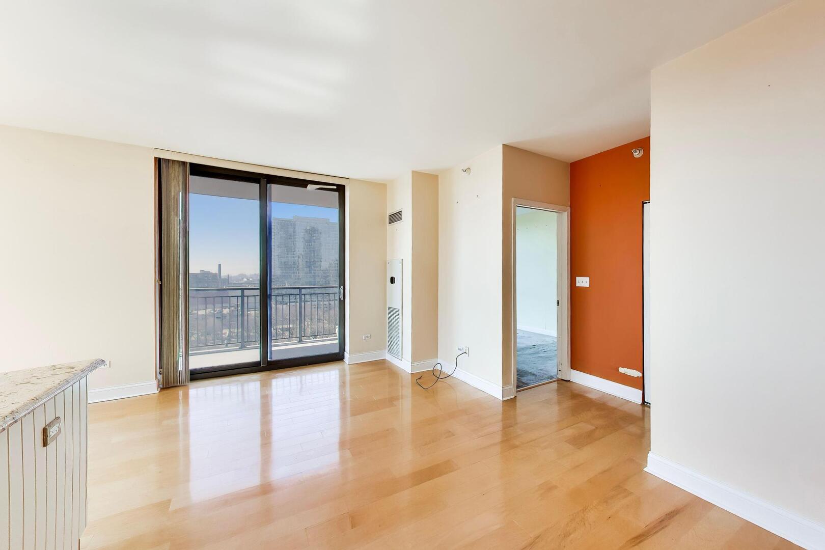 1101 S State Street Unit: 1307